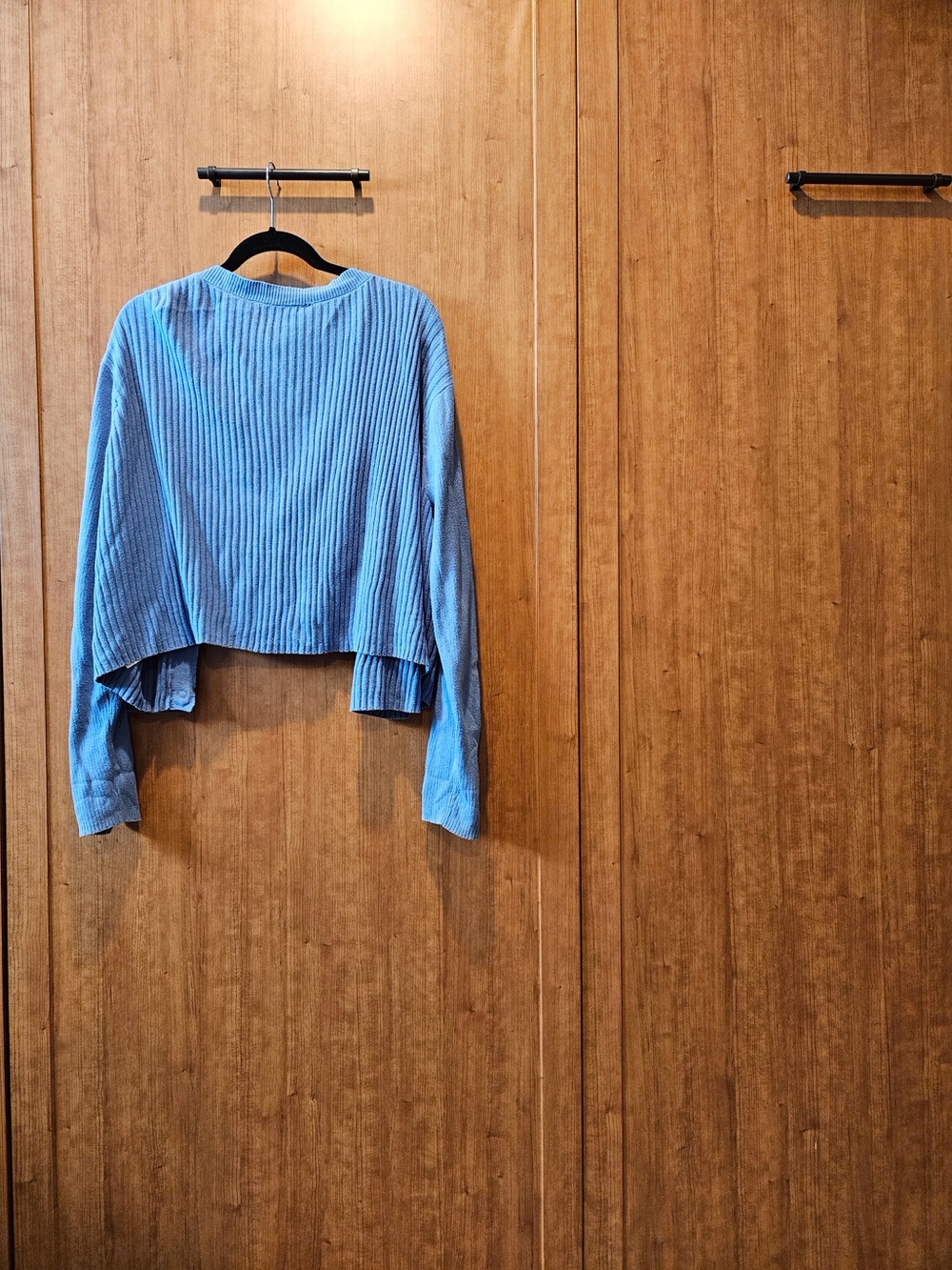 Light Blue Ribbed V-Neck Button Cardigan - Picture 4 of 4